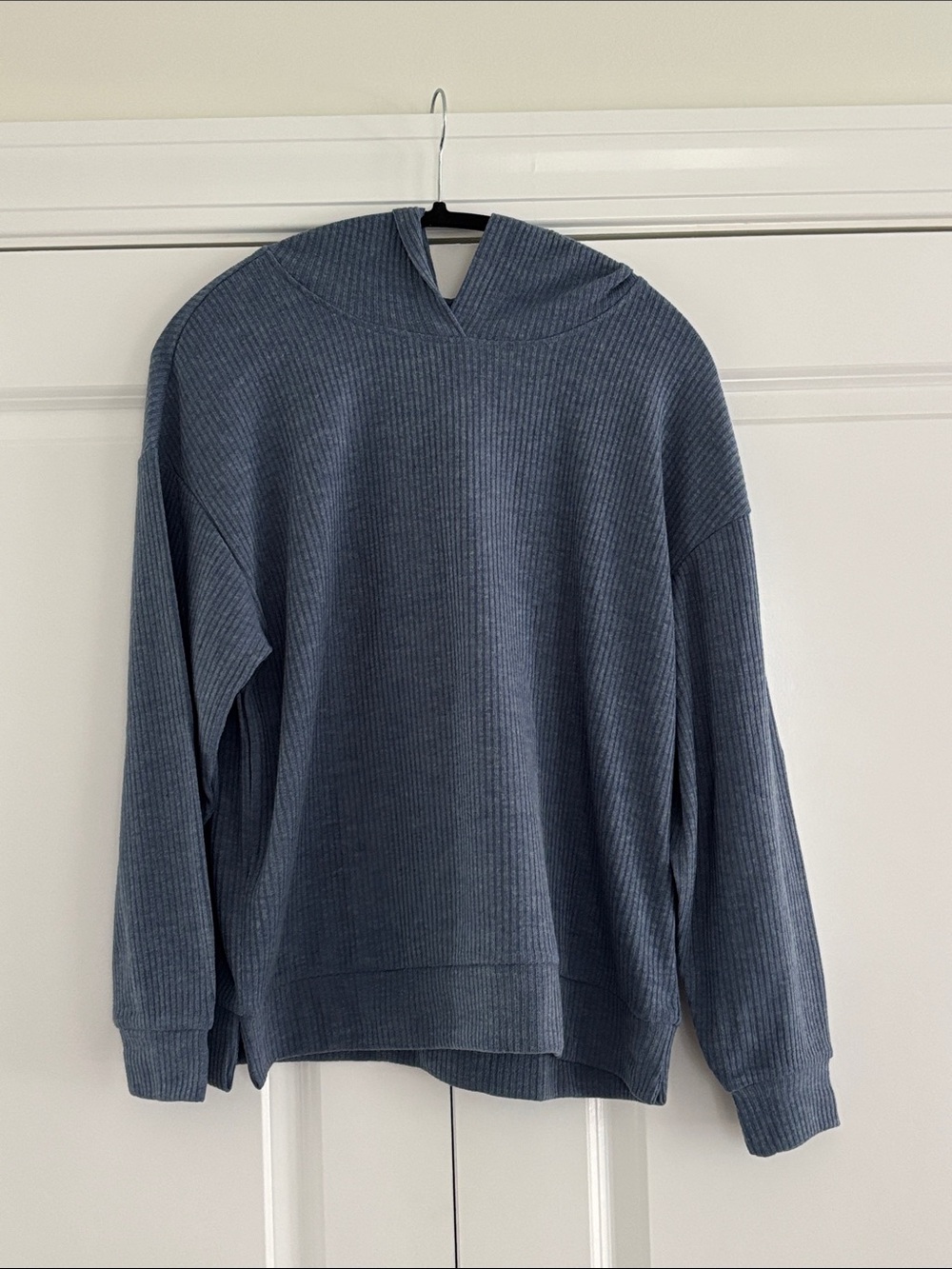 Women’s Blue Hooded Ribbed Sweater - lightweight